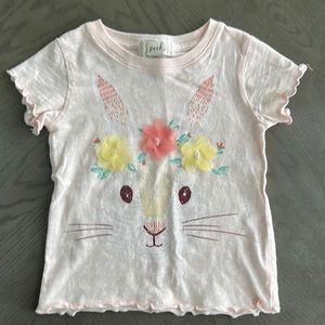 Peek girls size 2T t-shirt in light pink